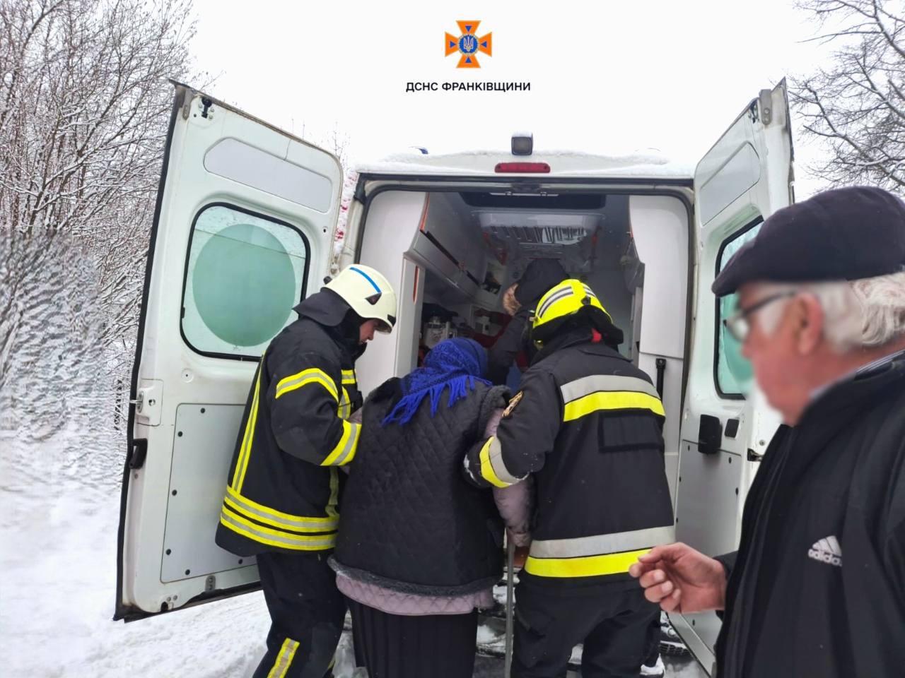 photo 5399852117301857990 y