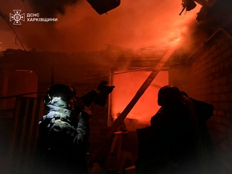 Окупанти атакували безпілотниками житловий сектор на Харківщині (ФОТО) 3 photo 5452013438549823379 y