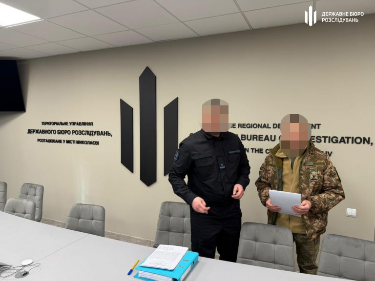 У Миколаєві на працівника ТЦК надійшло 30 скарг щодо застосування фізичного насильства (ФОТО) 3 u mikolaevi dbr povidomilo pro pidozru oficeru tck ta sp za umisne zapodiyannya tilesnih ushkodzhen vijskovozobovyazanim 2 1