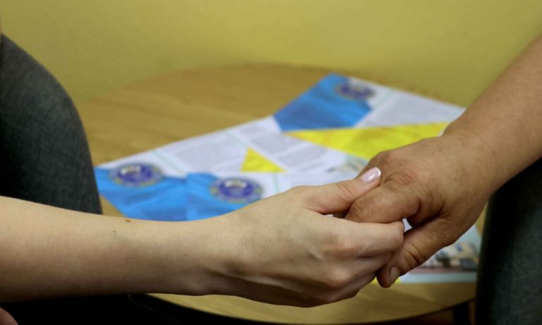 "Після втрати": у Франківську стартує програма психологічної підтримки для родин полеглих воїнів 8 3 1024x615 1