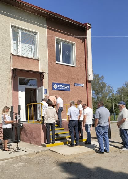 Освятили, але не відкрили: що не так з поліцейською станцією та авто за 1,1 млн грн у Переріслянській громаді 2 515439143 122136025772807868 6705789860977665504 n
