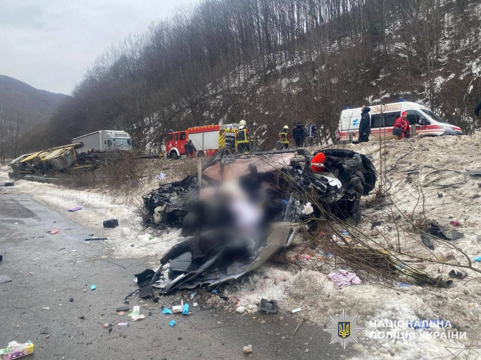 Лобове зіткнення на Закарпатті: батьки загинули, 3-річна дівчинка вижила (ФОТО) 3 625019871 1347330150763761 3418815365743317481 n