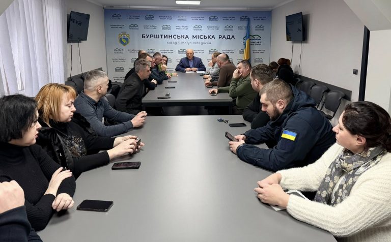 Коли у Бурштині буде тепло та вода: що вирішила комісія ТЕБ та НС 7 626949356 1222398626746015 1667882981001152913 n