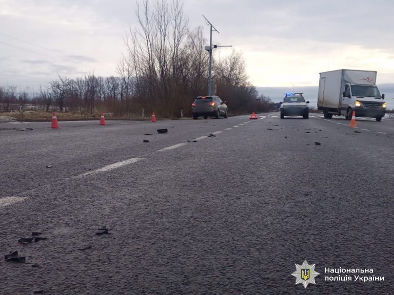 На Калущині автомобіль на смерть збив пішохода (ФОТО) 6 638549175 922337880440442 1958407146684068590 n