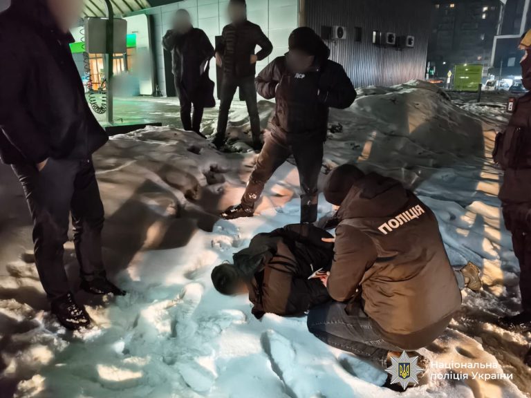 12 тисяч євро за «тур» до Молдови: у Франківську затримали чергового організатора незаконного перетину кордону 10 643418056 924132160261014 7532397444341739416 n