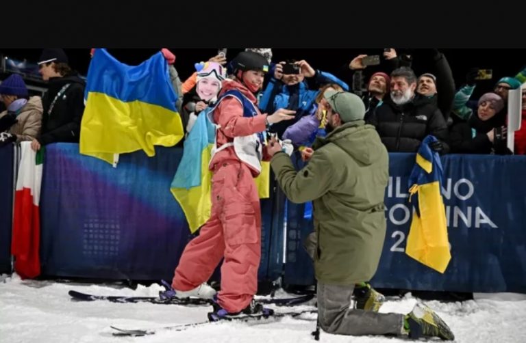 Зимова Олімпіада-2026: воїн ЗСУ з Яремче освідчився українській фрістайлістці (ФОТО, ВІДЕО) 7 9d6c04e044efc1c1f883d57897505e4c 1771097634 extra large1