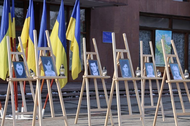 У Франківську вшанували пам’ять Героїв Небесної сотні (ФОТО) 3 G71A2796 resize