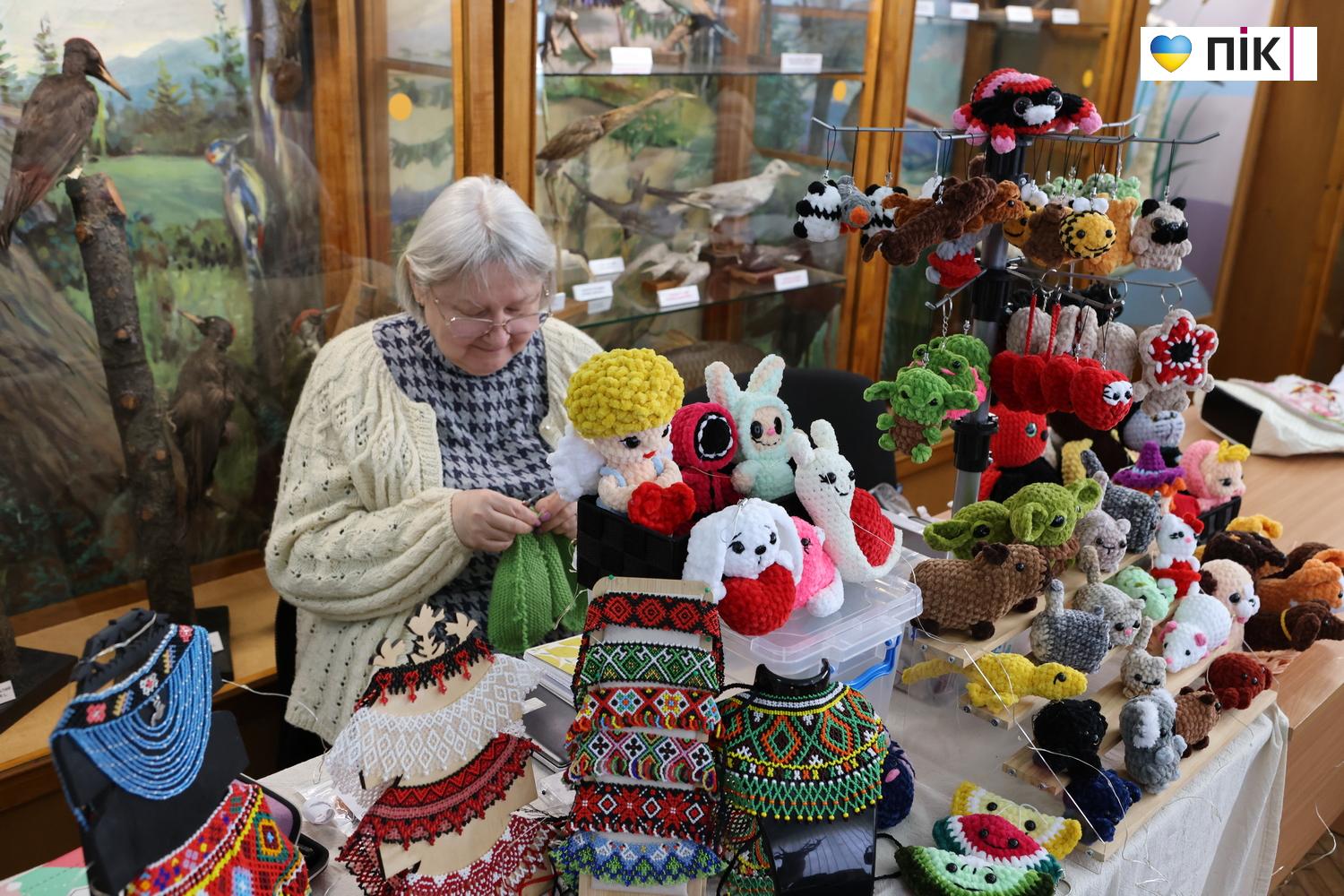 Франківців та гостей міста запрошують на благодійний ярмарок (ФОТО) 10 G71A9200 resize