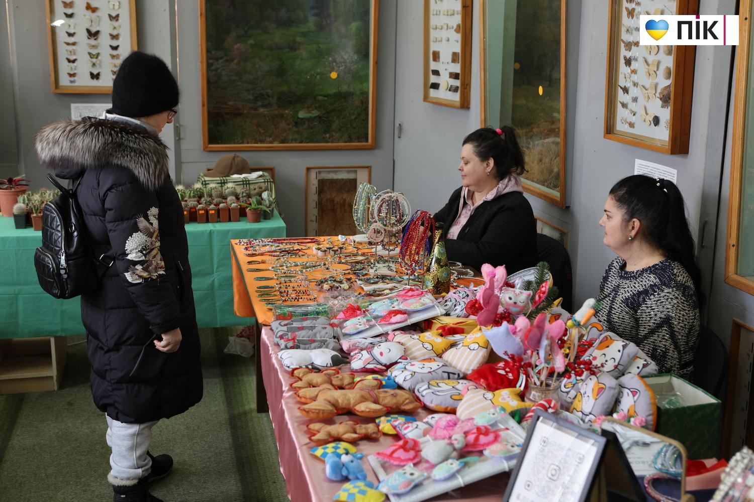 Франківців та гостей міста запрошують на благодійний ярмарок (ФОТО) 15 G71A9240 resize