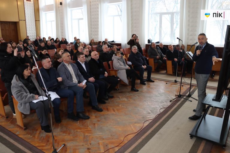 У Богородчанах відбулася перша у цьому році сесія селищної ради (ФОТОРЕПОРТАЖ)