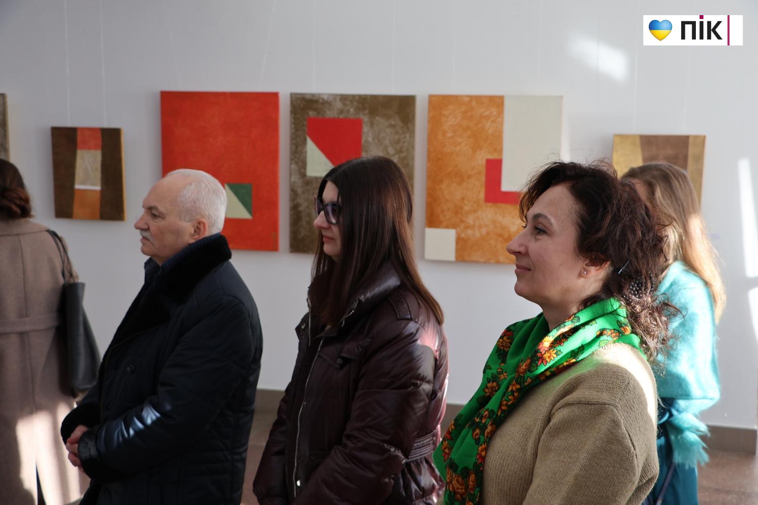 "Простір незбагненний": у Франківську відкрили персональну виставку Галини Новоженець 25 IMG 9390 resize