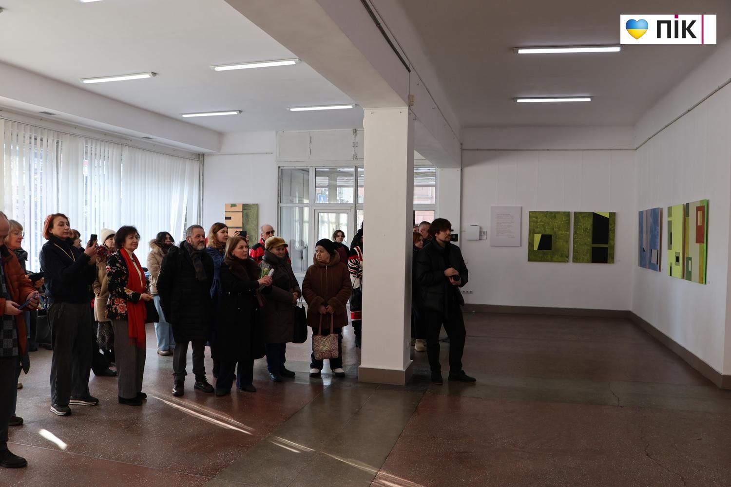 "Простір незбагненний": у Франківську відкрили персональну виставку Галини Новоженець 26 IMG 9392 resize