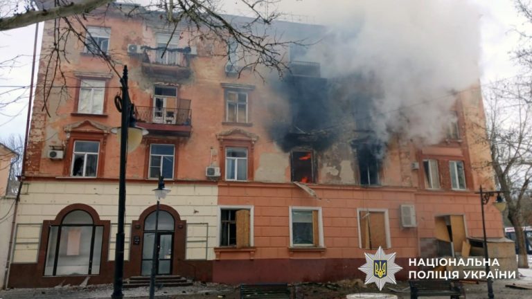 На Херсонщині внаслідок російських обстрілів загинула людина, ще дев’ять поранені (ФОТО) 5 photo 2026 02 03 12 03 37