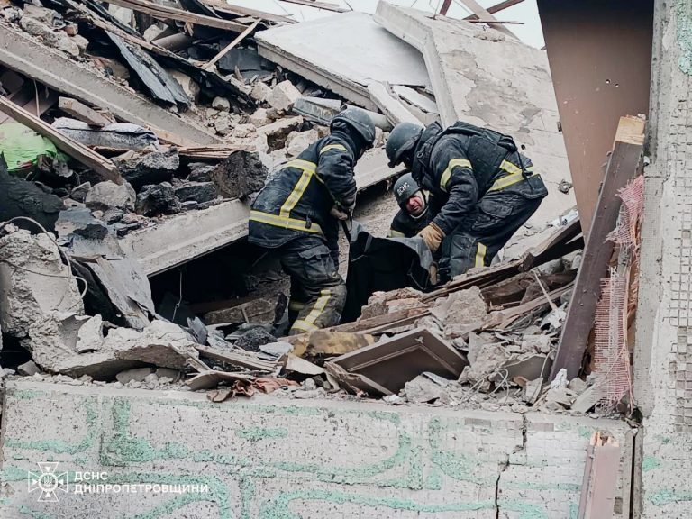 На Дніпропетровщині внаслідок російської атаки загинув чоловік, є травмовані (ФОТО) 11 photo 2026 02 06 09 26 42