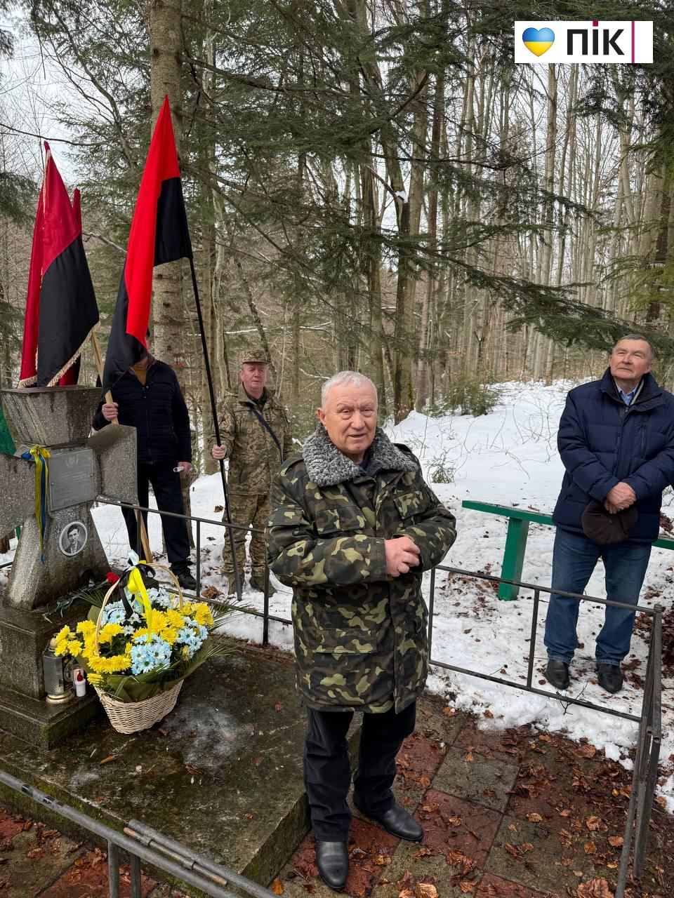 У Богородчанській громаді вшанували пам'ять командира УПА Василя Андрусяка (ФОТО) 3 photo 2026 02 22 15 46 13