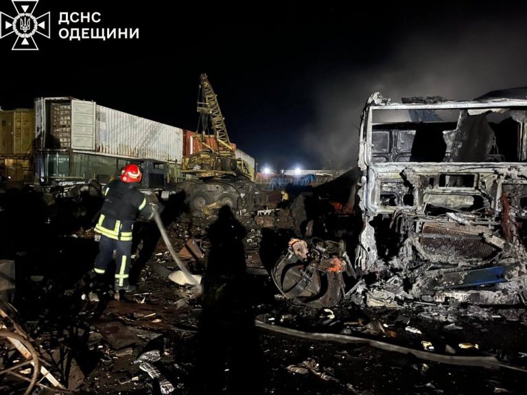 ворог вдарив по Одещині: загинули дві людини (ФОТО) 9 photo 2026 02 23 07 49 18 2