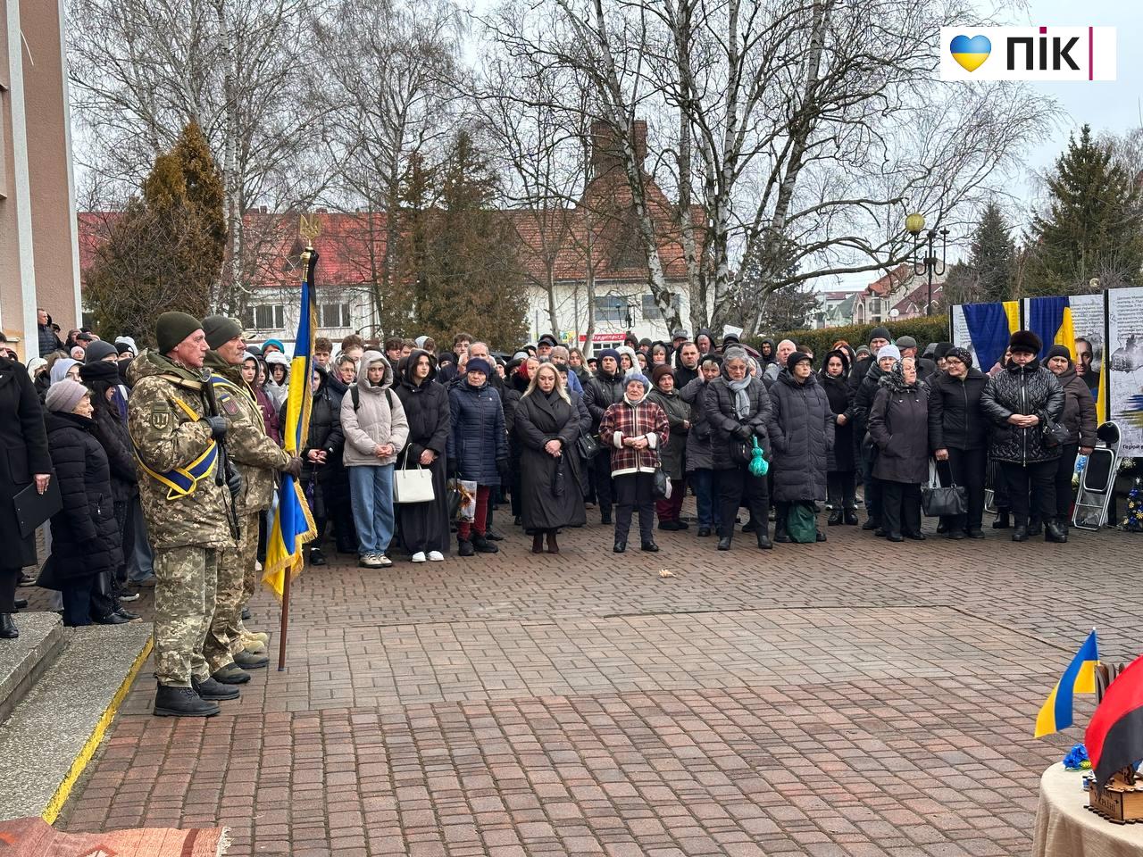 У Богородчанах вшанували Героїв у Національний день молитви (ВІДЕО, ФОТО) 9 photo 5255856363676570646 y