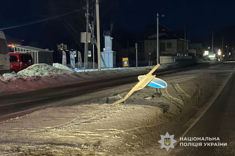 На Тернопільщині нетверезий працівник ТЦК скоїв ДТП та втікав від поліції 8 v8 41941bf16ca13c1c522beebb47d88cb8