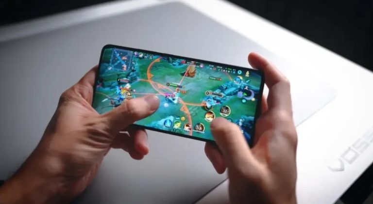 5 переваг екрану Motorola для тих, хто любить відео та ігри 5 1 1