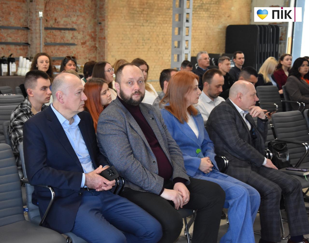 Штучний інтелект і аналітика: в ІФНТУНГ презентували унікальну програму (ФОТО, ВІДЕО) 12 5346065924026471759