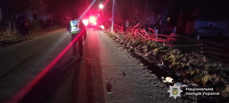 У Делятинській громаді водій збив двох дівчат і втік: одна з них загинула на місці (ФОТО) 2 У Делятинській громаді водій збив двох дівчат і втік: одна з них загинула на місці (ФОТО)