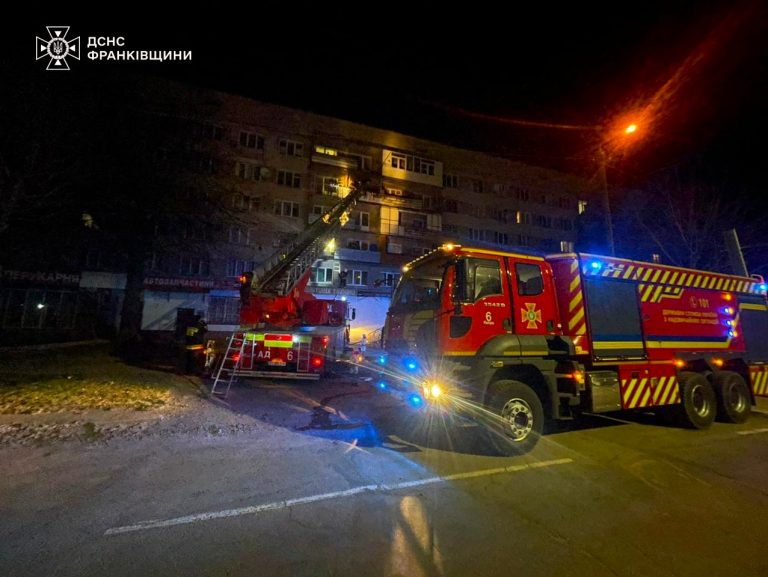 У Калуші та Брошнів-Осаді трапилися пожежі у багатоповерхівках: є травмовані (ФОТО) 7 652529286 1231284322494262 8024245386147668248 n