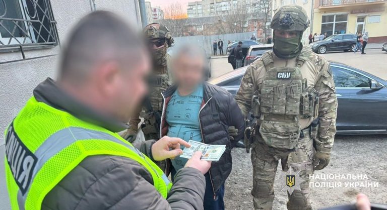 На Івано-Франківщині затримали керівника ТЦК за хабар: що відомо 4 653498876 939320075408889 263906537208193173 n