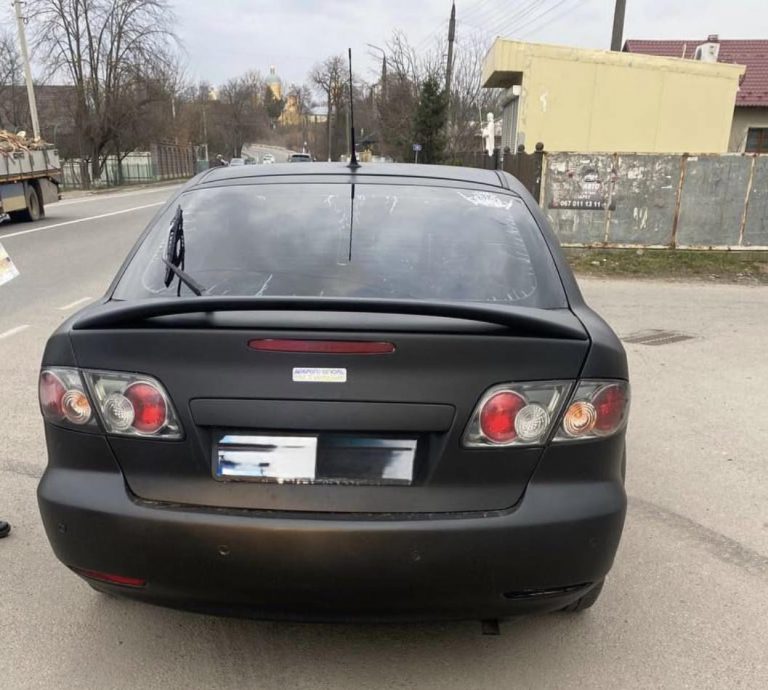 В Отинії викрили п'яного водія автомобіля Mazda (ФОТО) 9 В Отинії викрили п'яного водія автомобіля Mazda (ФОТО)