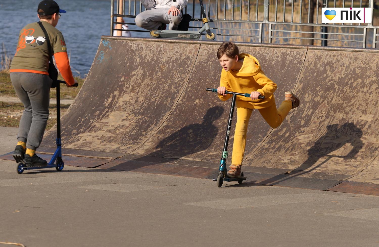 Люди Прикарпаття: діти на весняних канікулах у Франківську (ФОТО) 20 G71A0021 resize