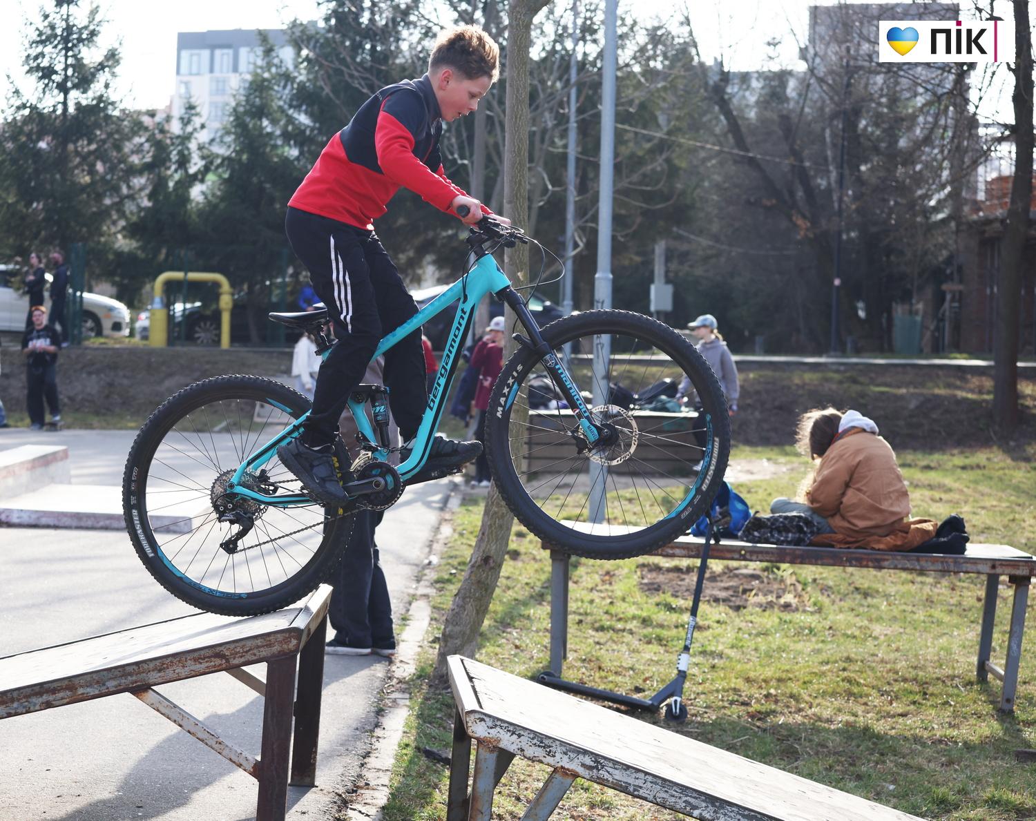Люди Прикарпаття: діти на весняних канікулах у Франківську (ФОТО) 23 G71A0026 resize