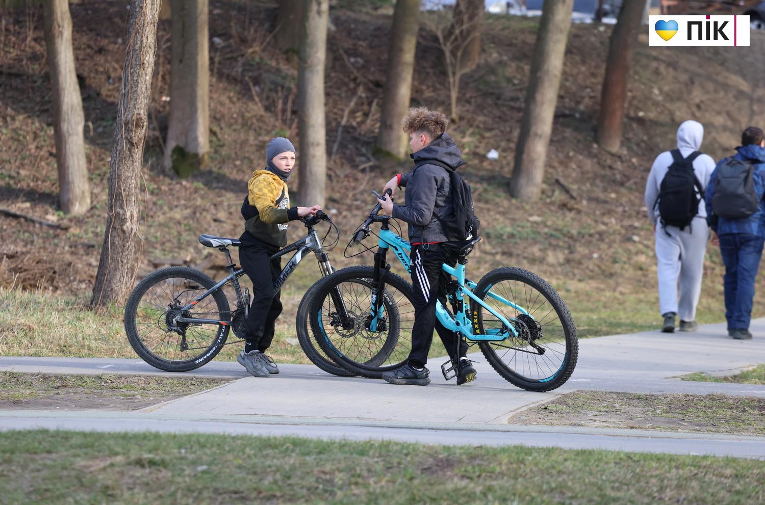 Люди Прикарпаття: діти на весняних канікулах у Франківську (ФОТО) 14 G71A0032 resize