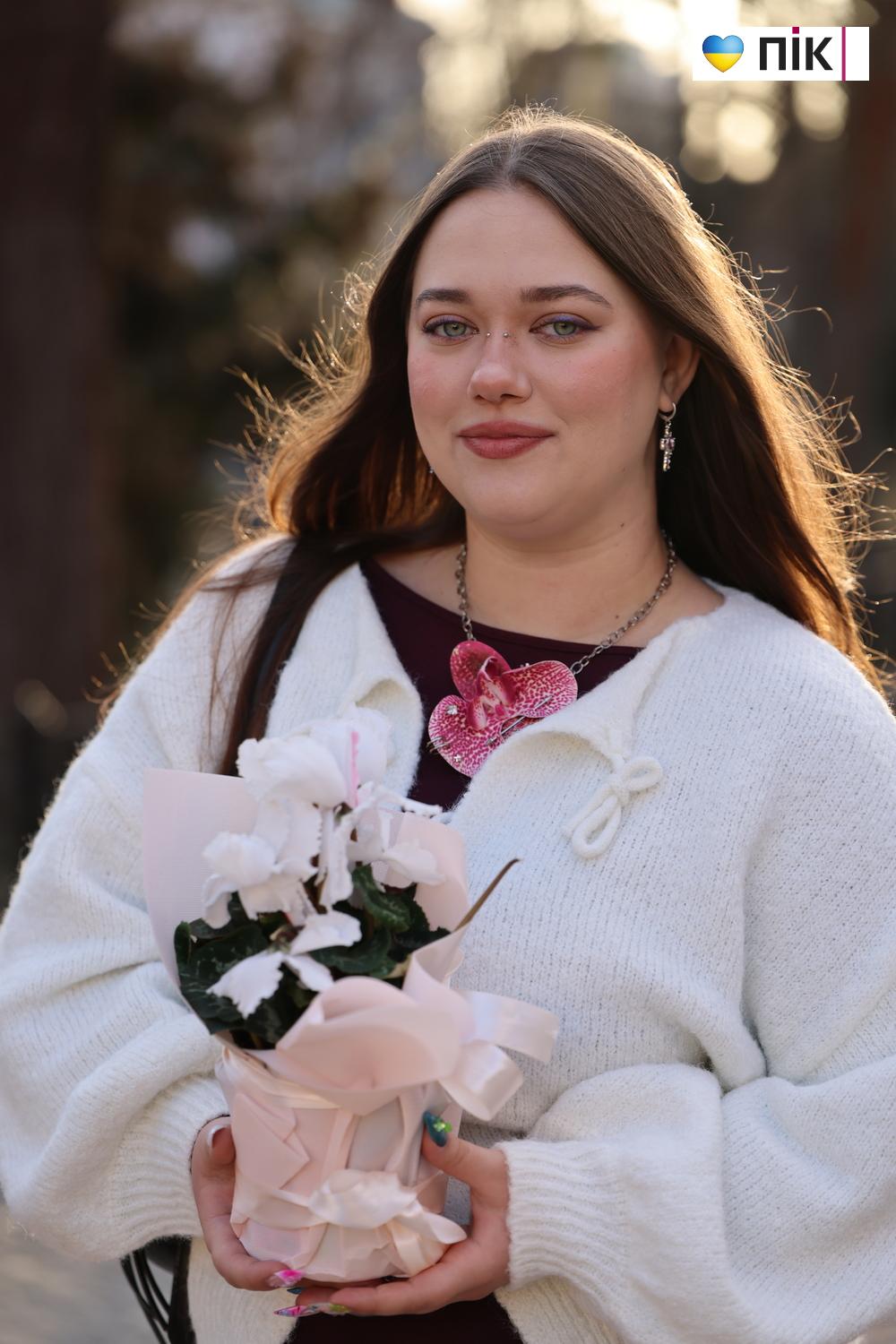 Люди Прикарпаття: франківки у Міжнародний день боротьби за права жінок (ФОТО) 23 G71A5615 resize