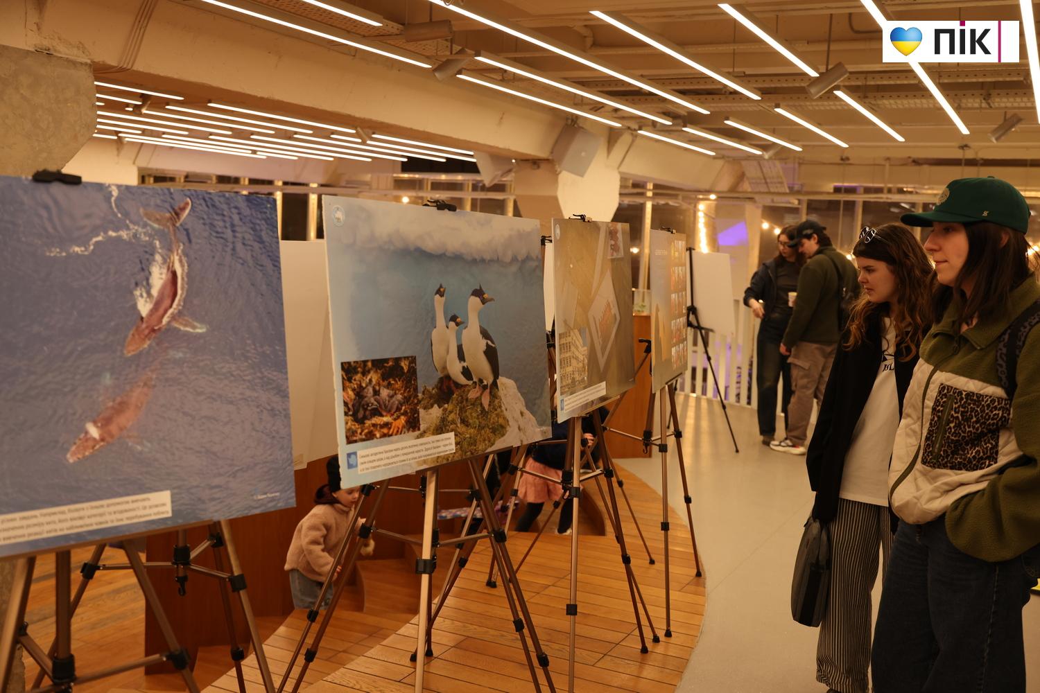 У Франківську вперше презентували виставку про життя українських полярників (ФОТО) 15 G71A5974 resize