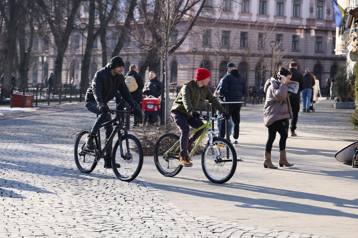 Люди Прикарпаття: весна в Івано-Франківську (ФОТО) 18 G71A8820 resize