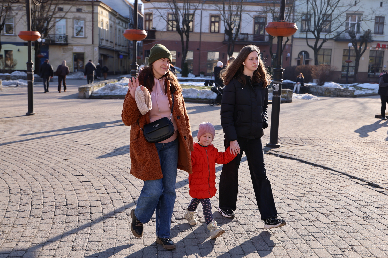 Люди Прикарпаття: весна в Івано-Франківську (ФОТО) 15 G71A9116 resize