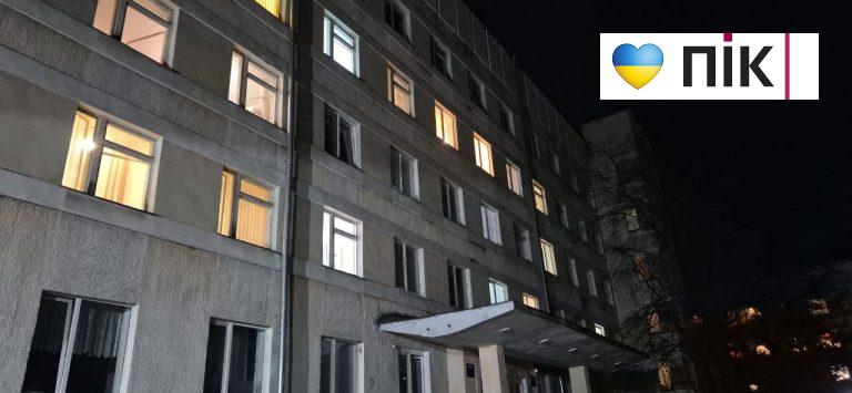 Близько 60 вибитих вікон у пологовому будинку: деталі ворожої атаки на Франківськ (ВІДЕО) 6 IMG 20260324 210426 081