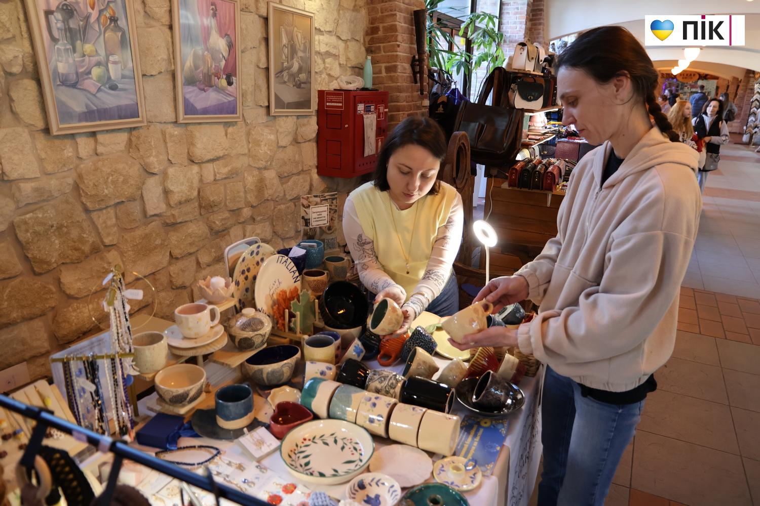 Благодійний ярмарок у Бастіоні в Івано-Франківську (ФОТОРЕПОРТАЖ) 11 IMG 9240 resize