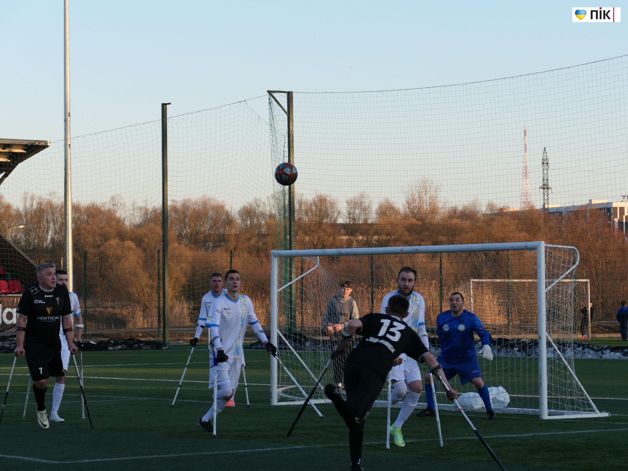 Як у Франківську зіграли матч Кубка України з ампфутболу (ФОТОРЕПОРТАЖ) 4 P1018821 scaled