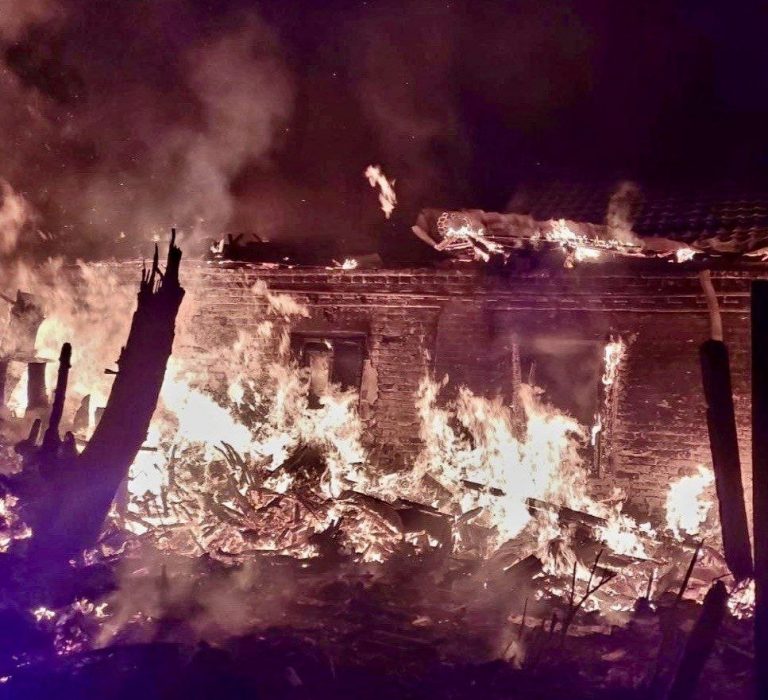 Ворог вночі вдарив по Дніпропетровщині: пошкоджено інфраструктуру 2 photo 2026 03 26 07 30 03