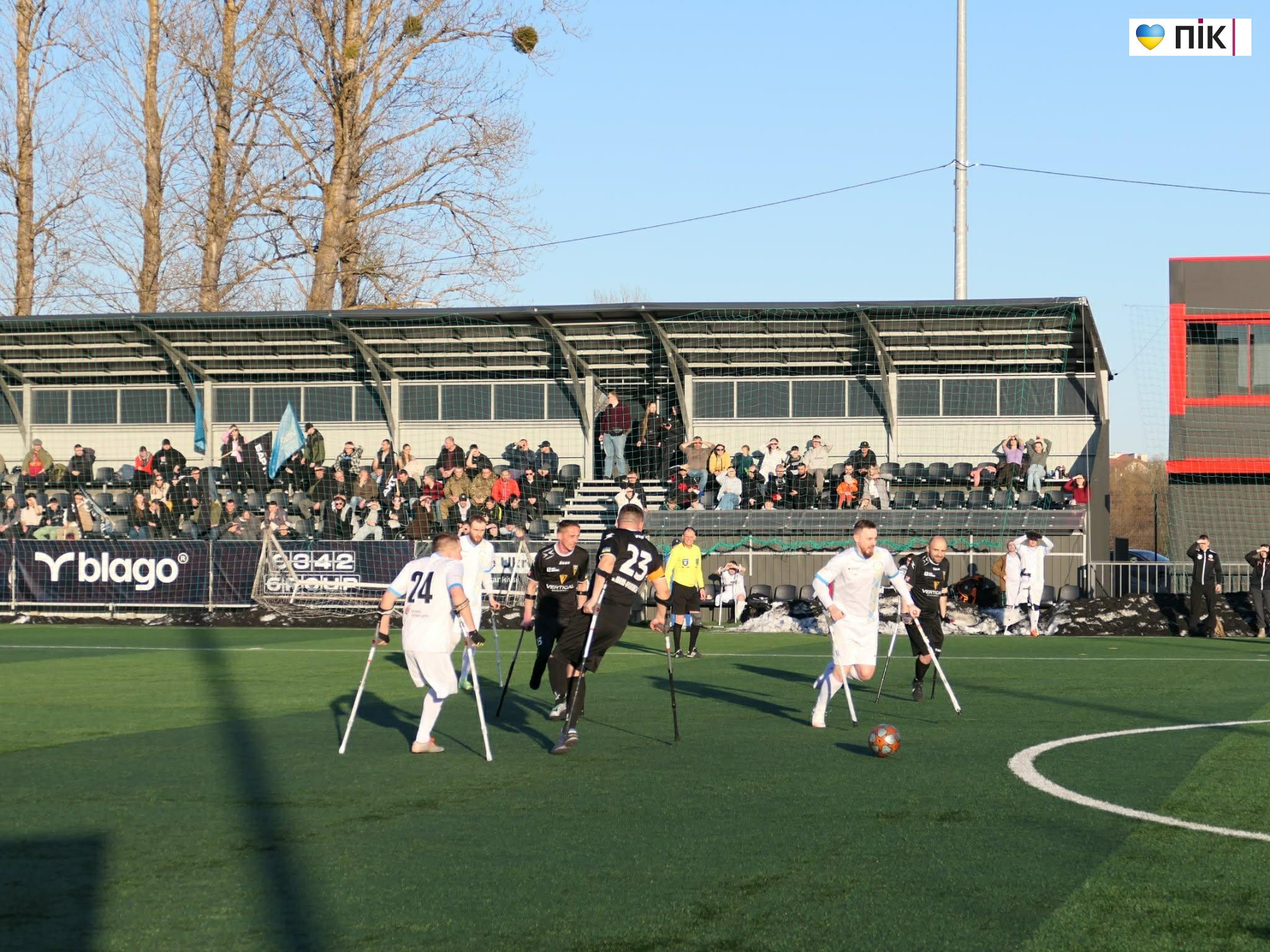 Франківська команда ампфутболу “Бартка” вийшла до чвертьфіналу Кубка України (ФОТО) 8 received 1440809964174129