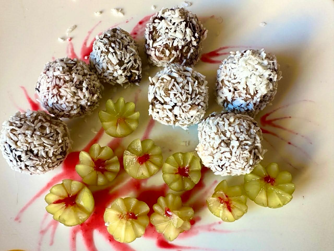 Рецепти на вихідні: цікаві десерти-п’ятихвилинки 6 received 2101629007350061