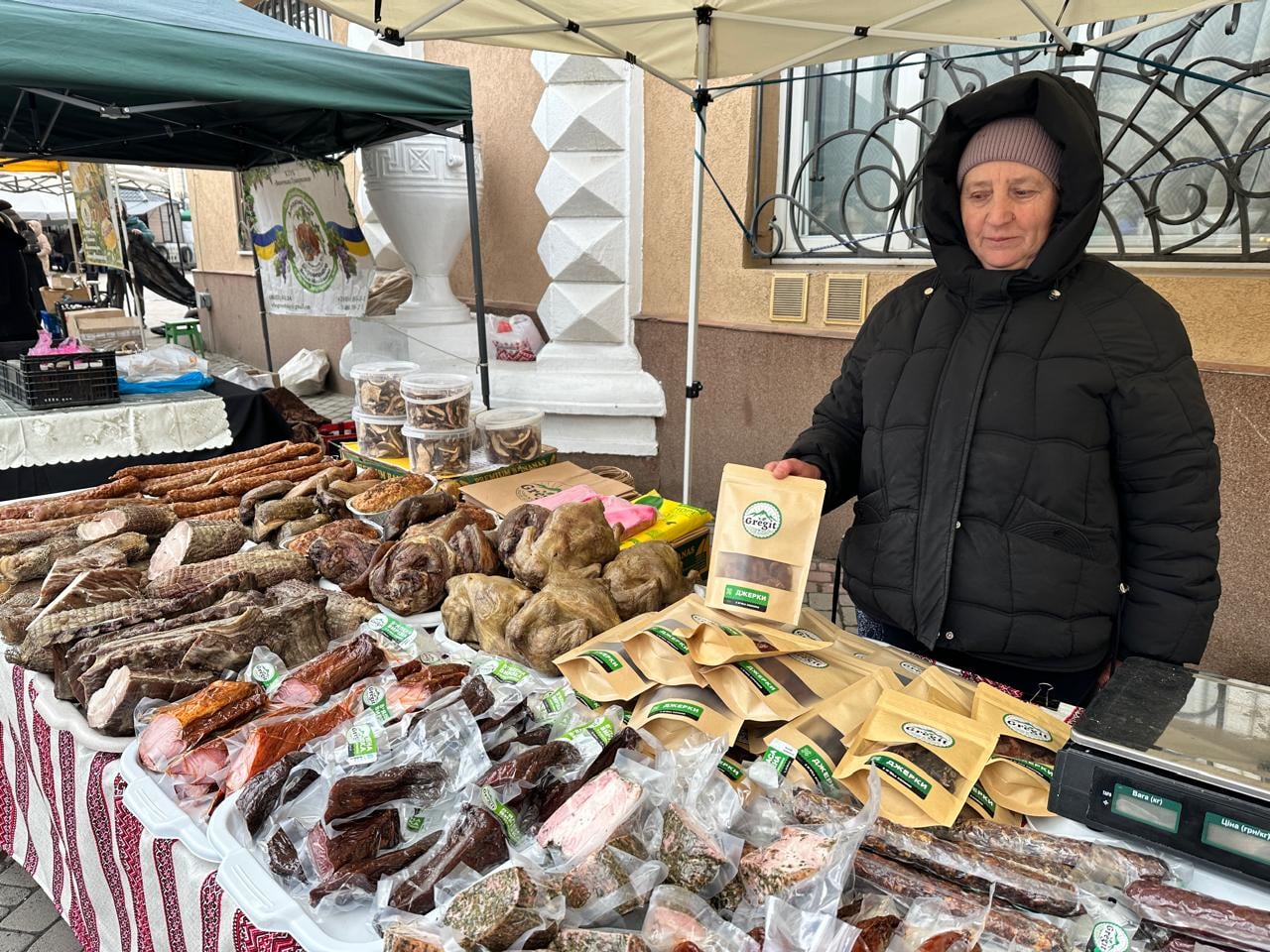 Смакуйте та дивуйтеся: що цікавого на Великодньому ярмарку в Івано-Франківську (ФОТО) 6 0a1247bf 609f 4159 9609 aabfde452052