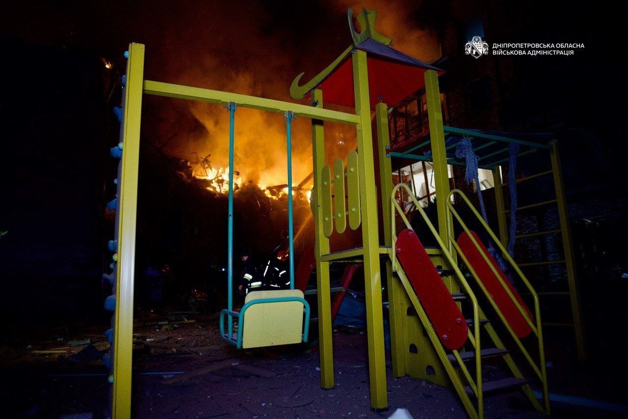 У Дніпрі через російську атаку двоє загиблих та 30 постраждалих (ФОТО) 4 5404870679213052627