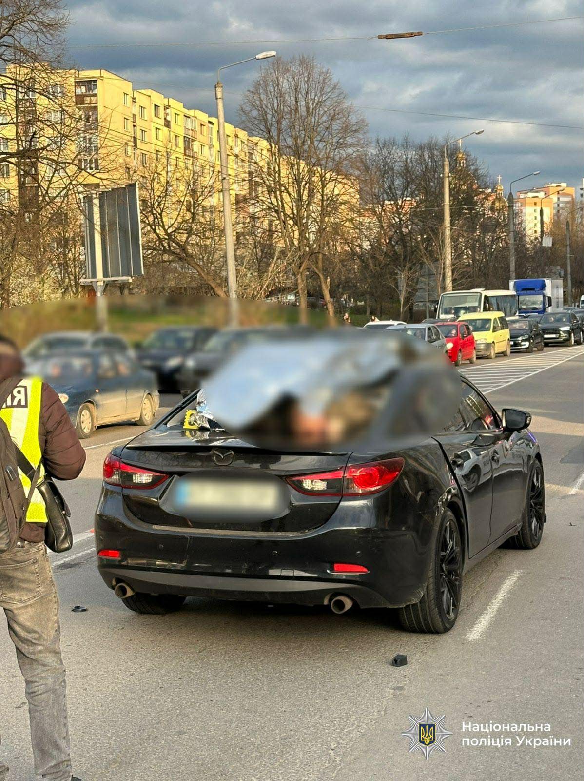 У Франківську автомобіль на смерть збив людину, яка йшла по пішохідному переходу (ВІДЕО) 3 660360105 1283424250405338 844527000742150433 n