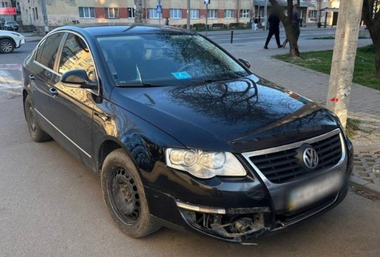 У Франківську на перехресті авто збило велосипедиста (ФОТО) 6 666051934 955474653793431 1050916425880696459 n