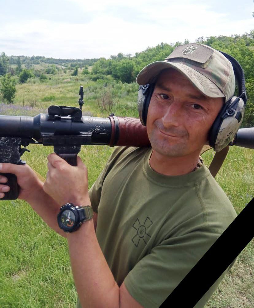 На Прикарпатті попрощалися із полеглим захисником Олександром Депутатом (ФОТО) 668507026 1575029667961903 8334397565843004299 n 1