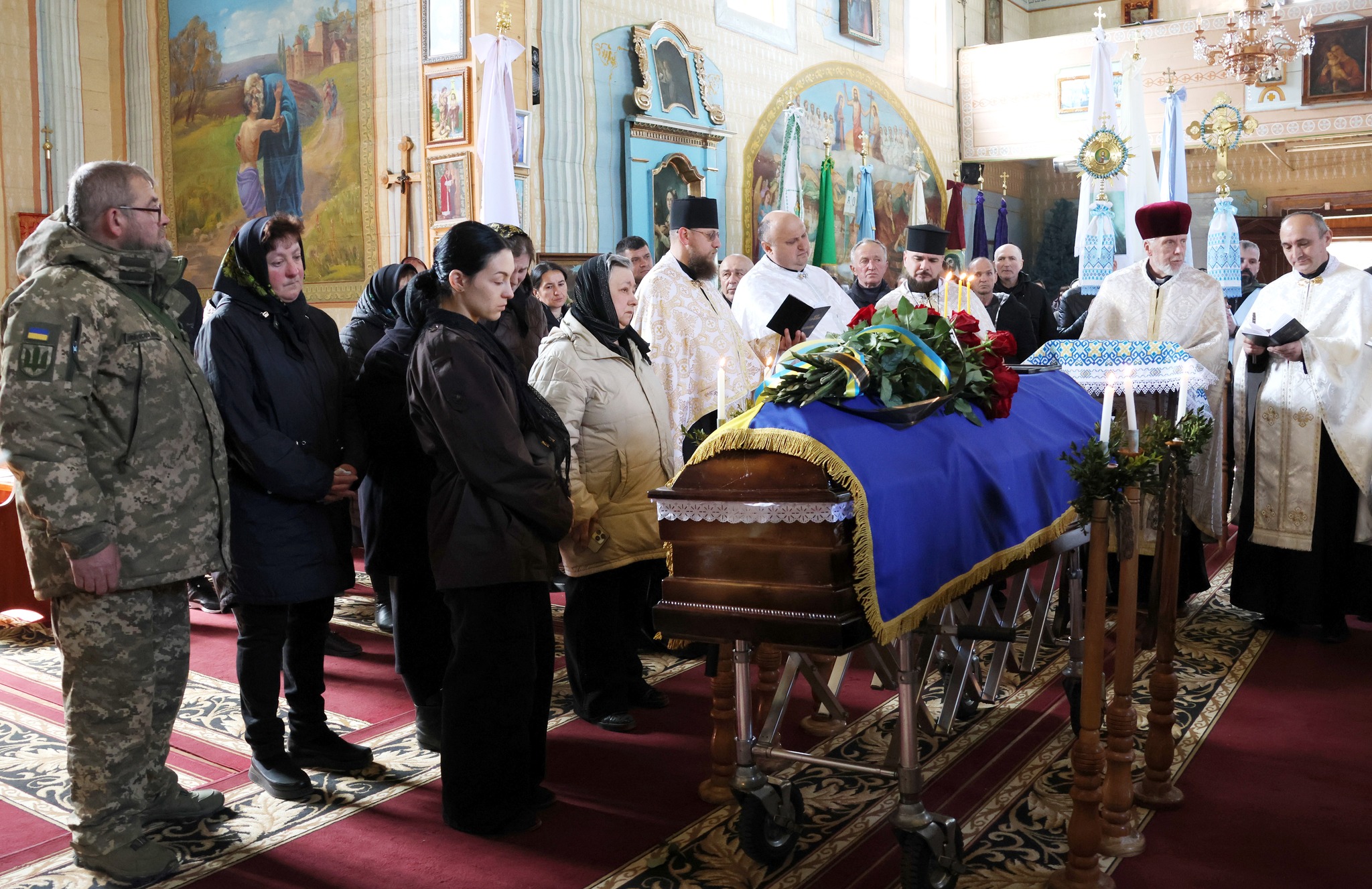 На Прикарпатті попрощалися із полеглим захисником Олександром Депутатом (ФОТО) 5 672300243 1580271567437713 757164098752696898 n