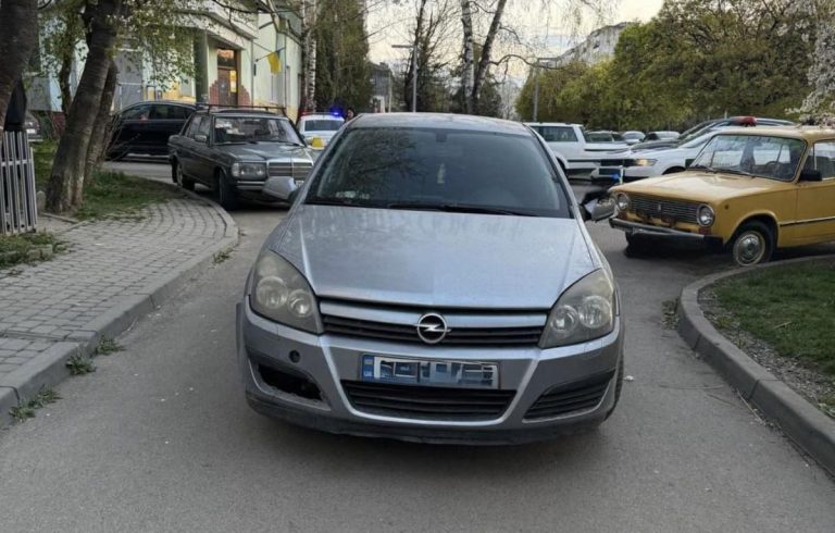 У Франківську водій із ознаками сп’яніння їздив зеленою зоною 2 675857944 1425873552913585 2728515279595372422 n111