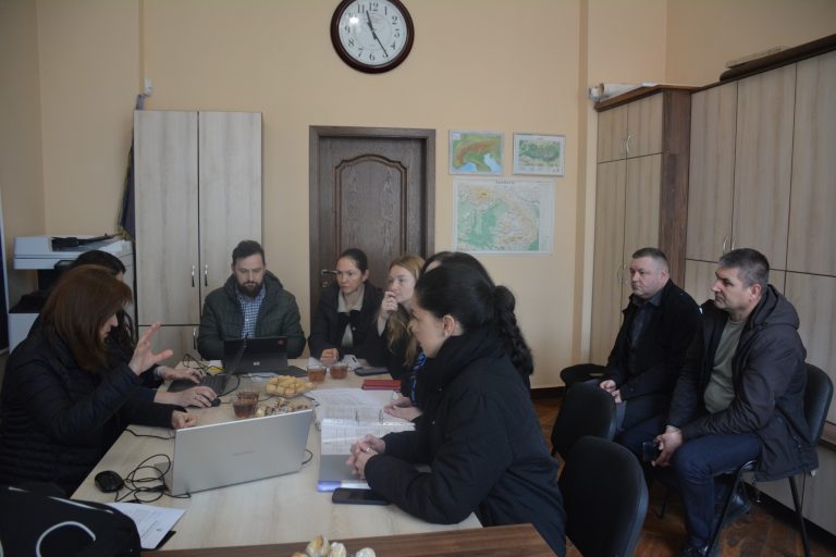 До Надвірної приїхали експерти з Румунії: що обговорили (ФОТО) 5 До Надвірної приїхали експерти з Румунії: що обговорили (ФОТО)