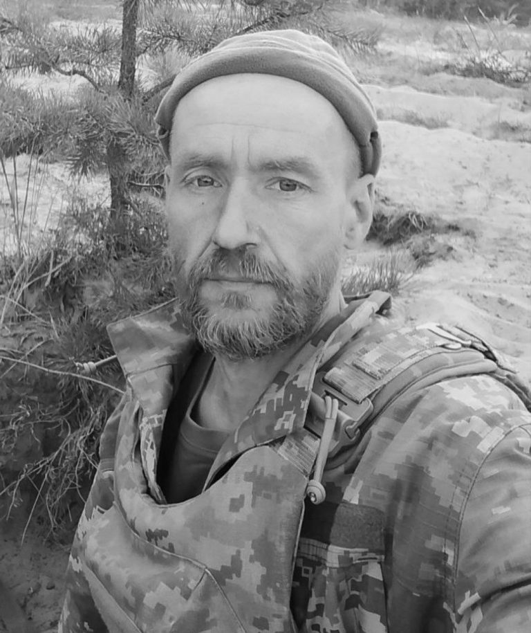 "На щиті" повертається до Коломиї захисник Юрій Фурик (ФОТО) 2 679034621 1714225130707193 6906131858576533903 n
